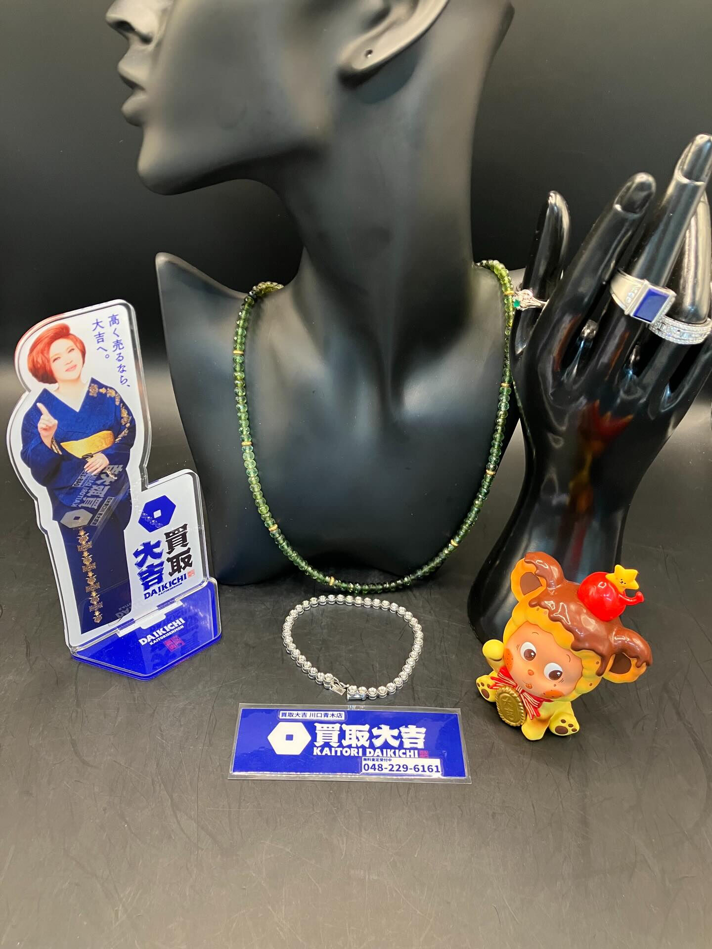 アクセサリーをお譲りいただきました♪
